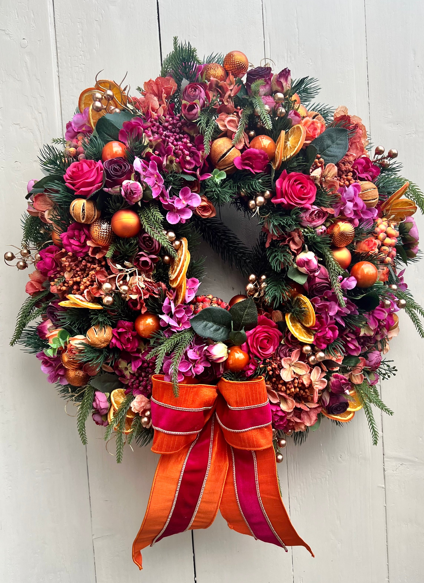 ‘A Christmas To Remember’ luxury wreath