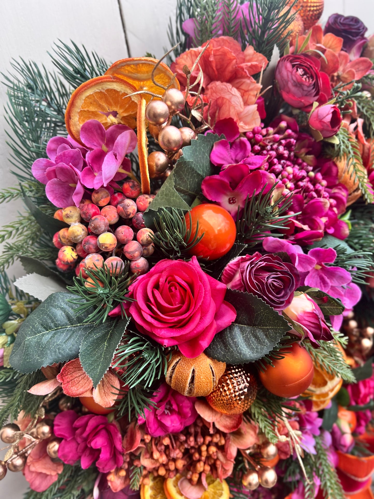 ‘A Christmas To Remember’ luxury wreath